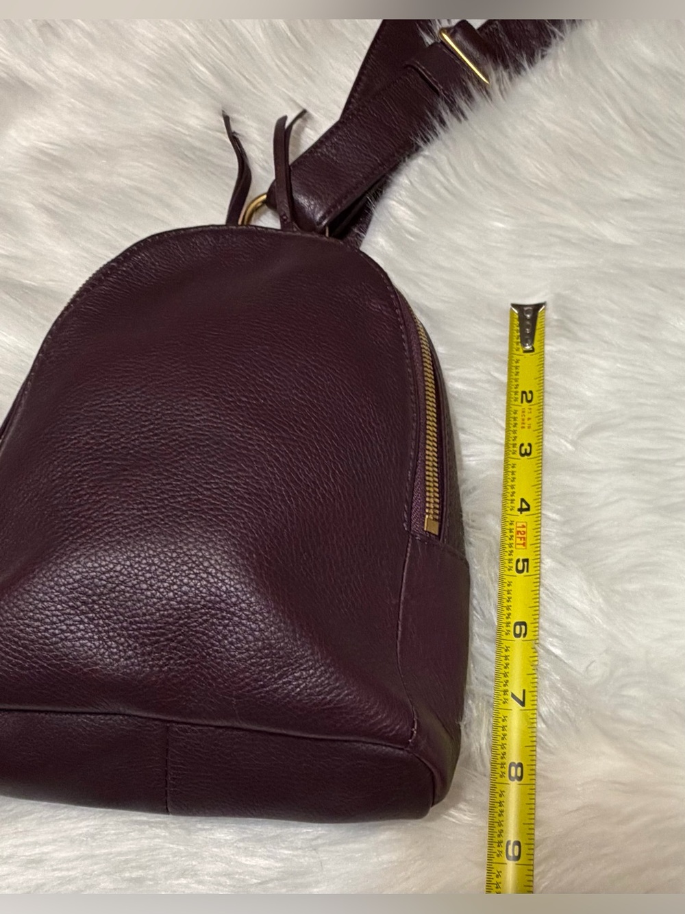 HOBO Fern Sling Mulberry Glaze Leather Crossbody - Picture 11 of 14